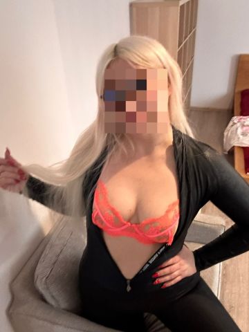 Ульяна Миниатюрная Блондинка