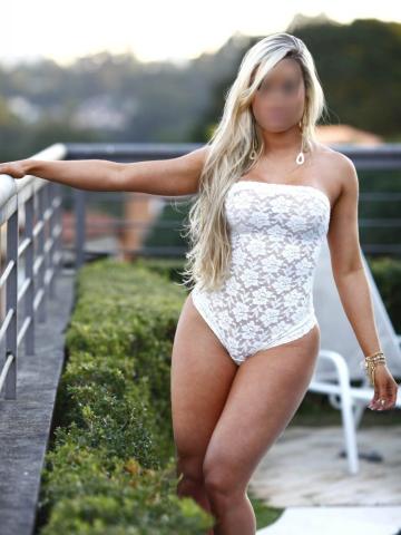 Виктория Сексуальная Брюнетка фото 4